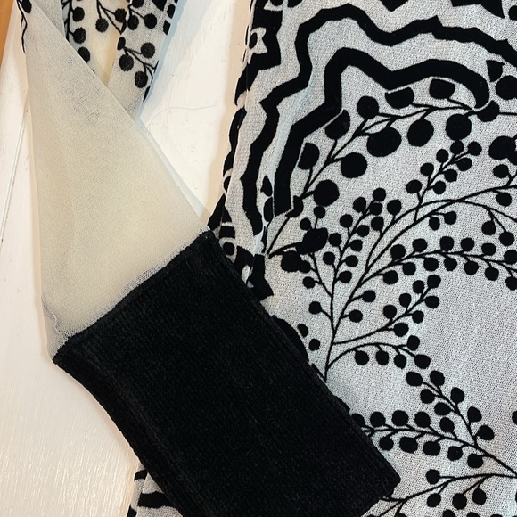 FUZZI black velour and white tunic or mini dress size small - Picture 5 of 6